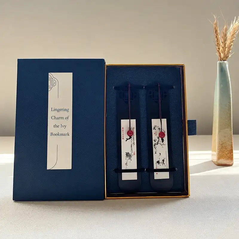 Chinese-Style Classical Wooden Bookmark Gift
