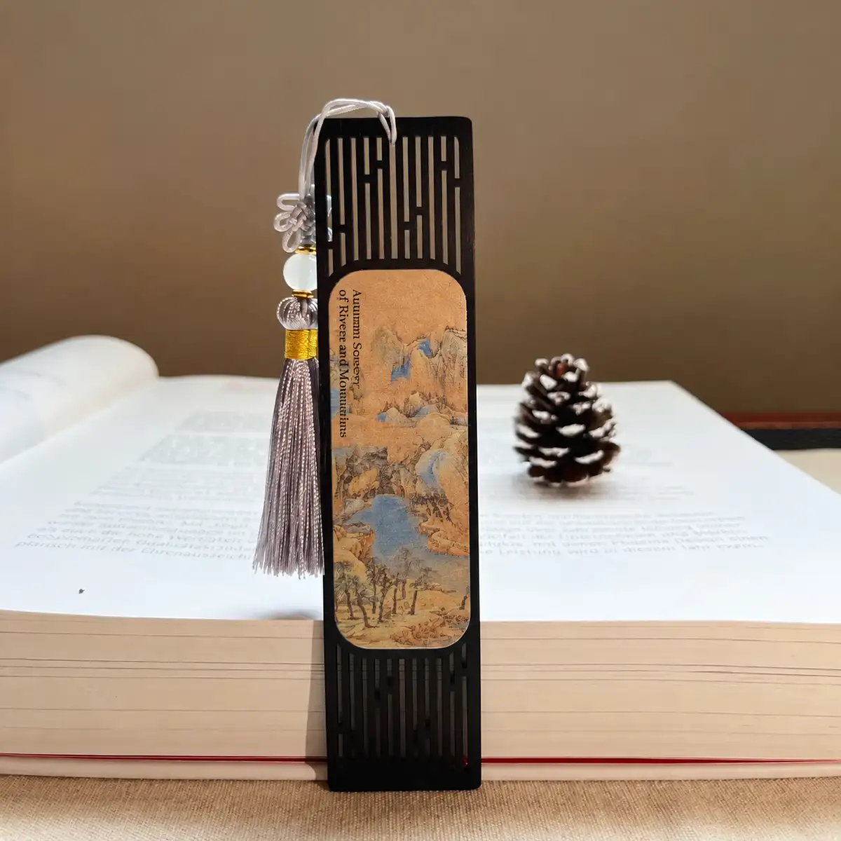 Chinese-Style Classical Wooden Bookmark Gift