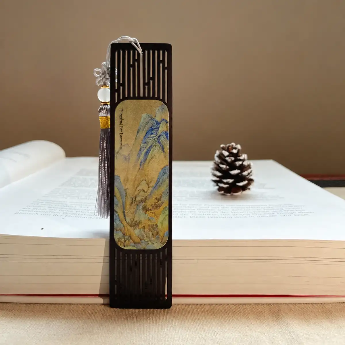 Chinese-Style Classical Wooden Bookmark Gift