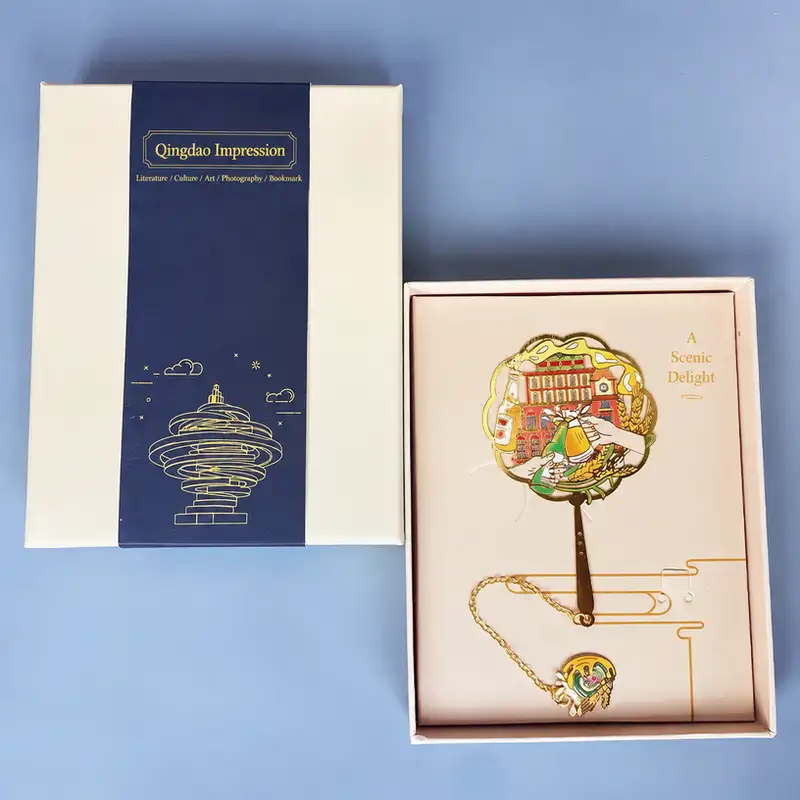 Chinese-Style Hollow Metal Bookmark Souvenir