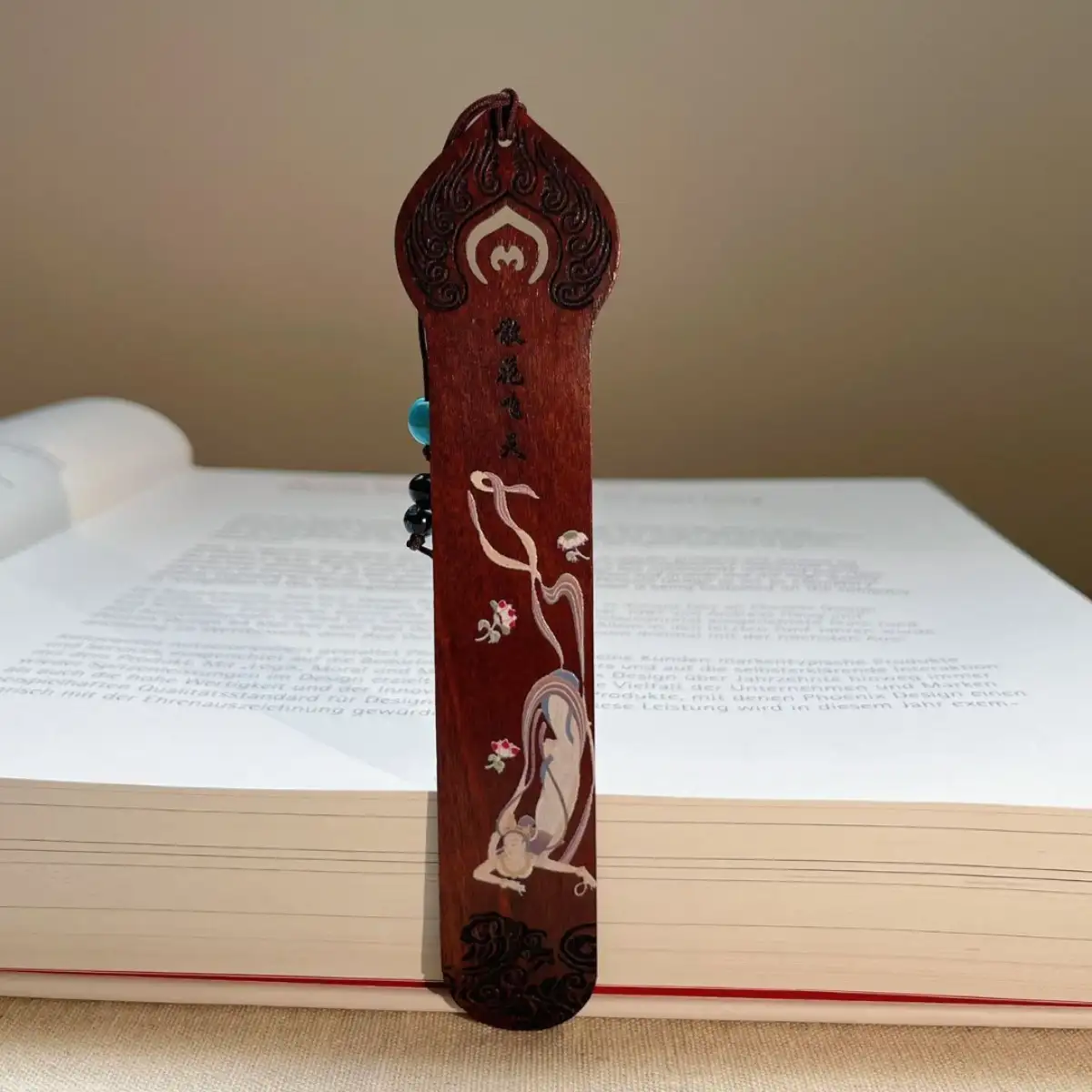 Chinese-Style Classical Wooden Bookmark Gift