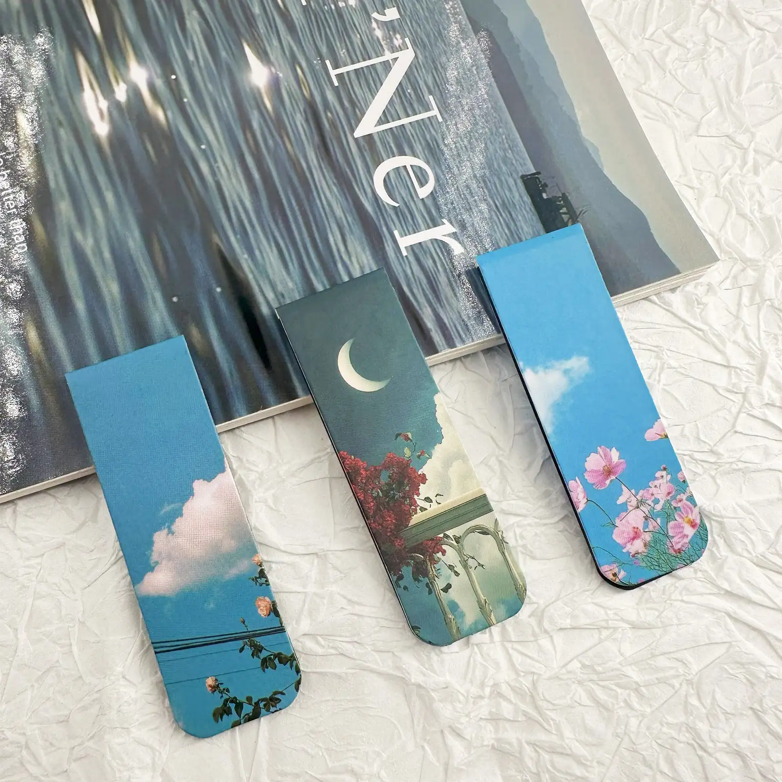Cloud Magnetic Bookmark