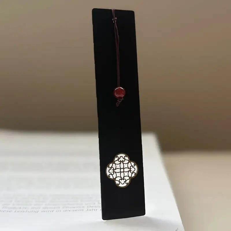 Chinese-Style Classical Wooden Bookmark Gift