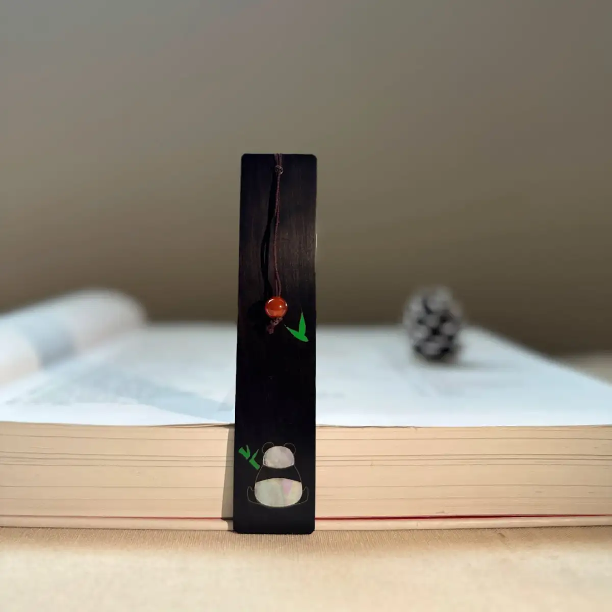 Chinese-Style Classical Wooden Bookmark Gift