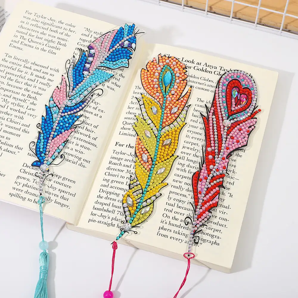 DIY Peacock Feather Diamond Painting Bookmark