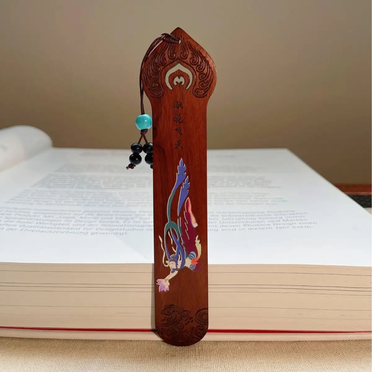 Chinese-Style Classical Wooden Bookmark Gift