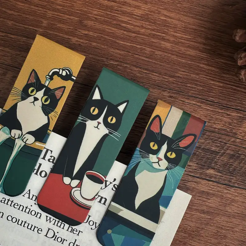 Cute Black Cat Magnetic Bookmark