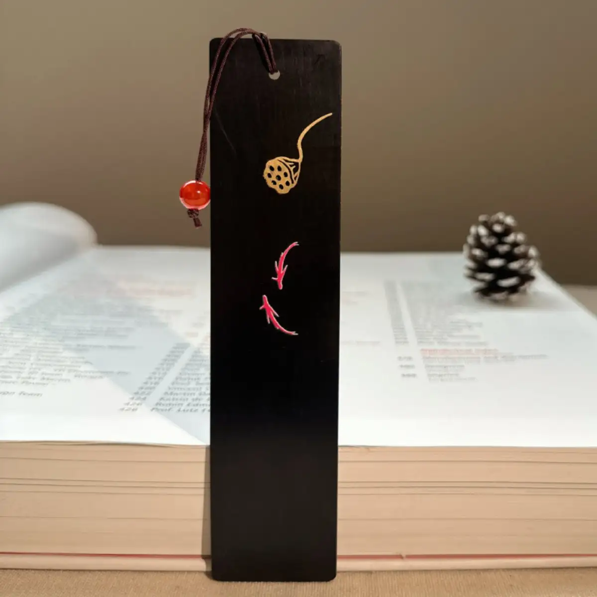 Chinese-Style Classical Wooden Bookmark Gift