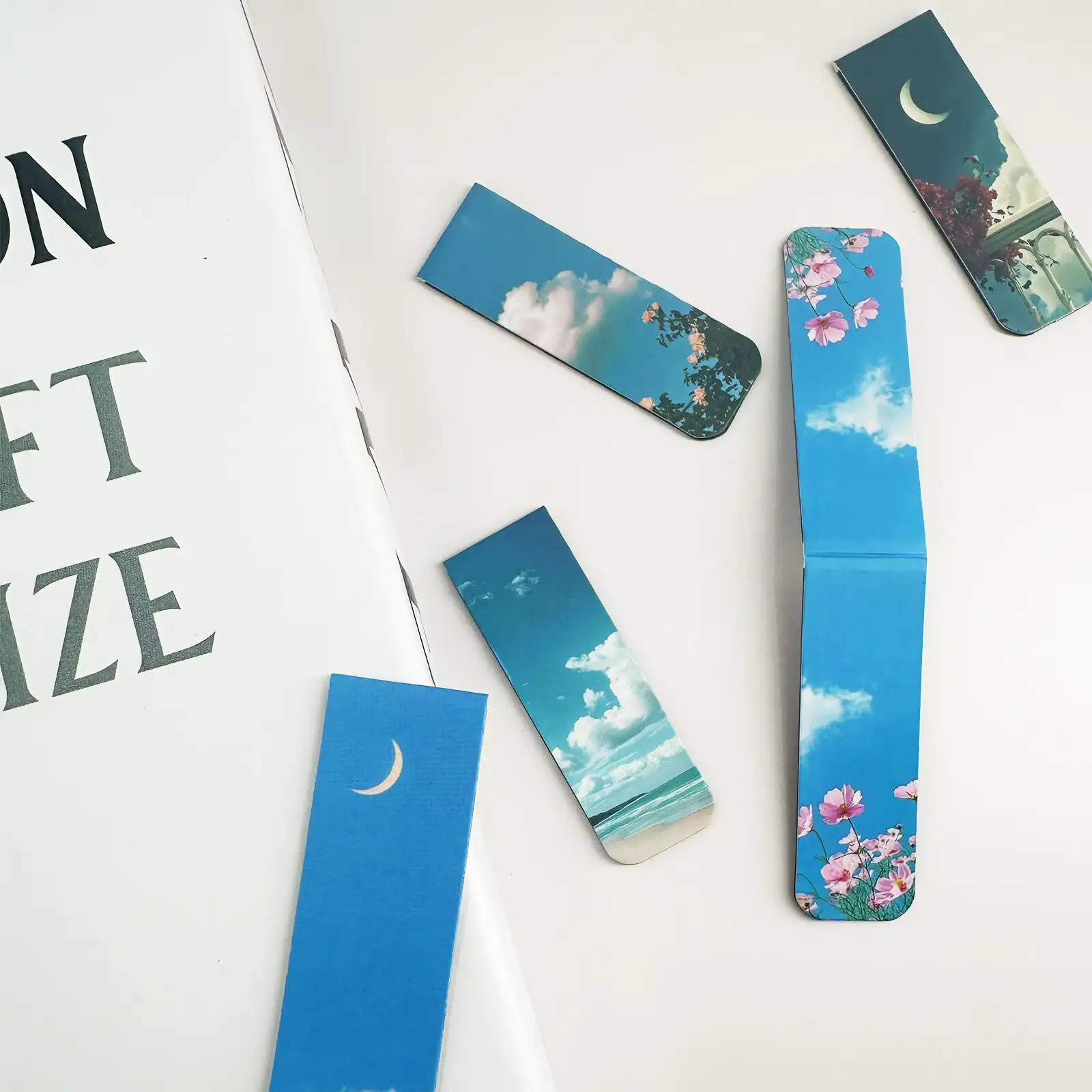 Cloud Magnetic Bookmark